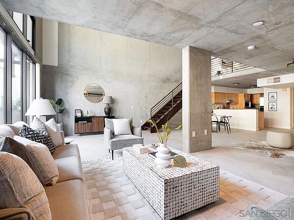 2nd image of 1780 Kettner Blvd Unit 105