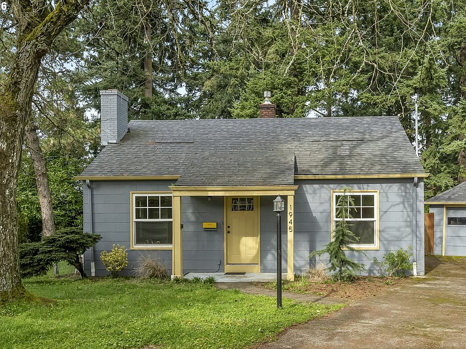1st image of 1945 NE Bell Dr