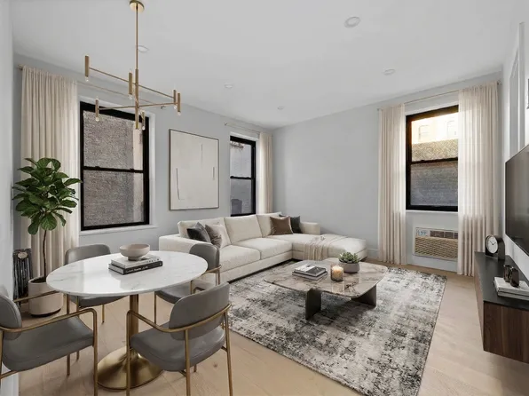 1220 Lexington Avenue image 1 of 5