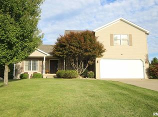 604 Fandel Rd, Metamora, IL 61548