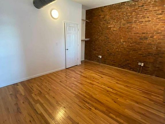 2nd image of 305 Bond St #2