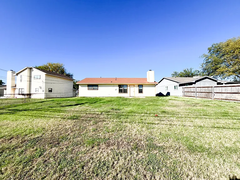 1504 Jefferis Ave — Photo 37