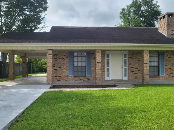 611 Kem St, Patterson, LA 70392
