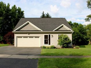 3 Ivy Ln, Geneseo, NY 14454