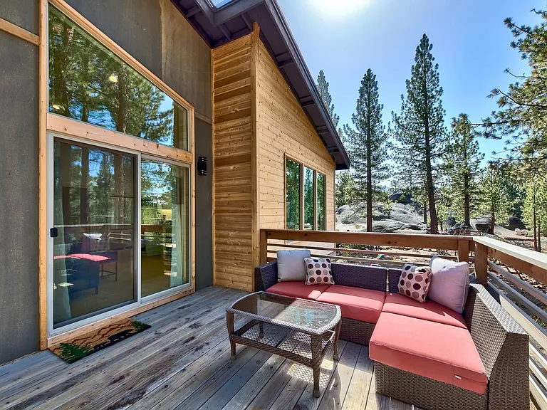 1012 Boulder Mountain Ct — Photo 32