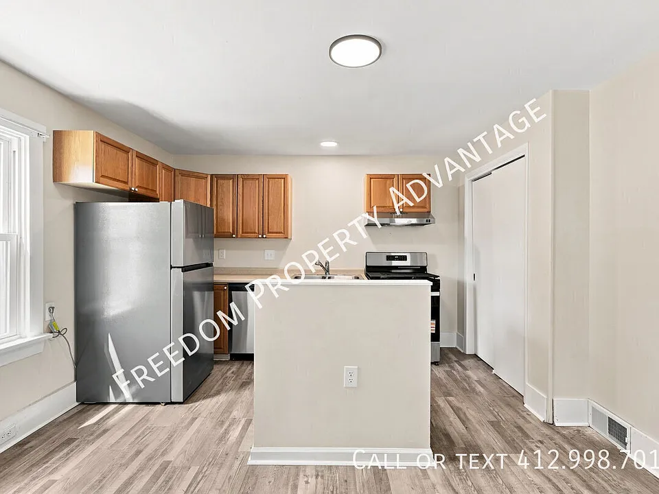 106 Kuchinic St #B