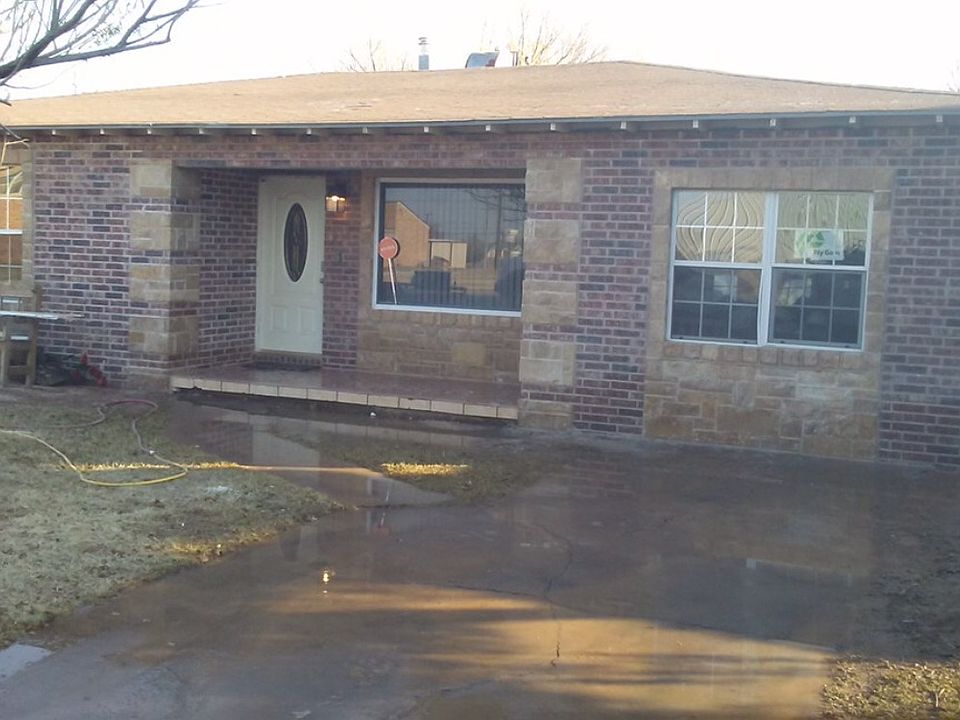1st image of 203 W Hamby Ave