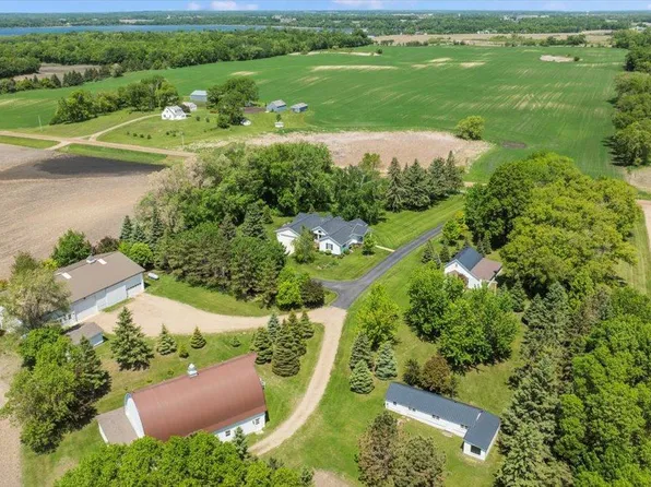 1478 Hiebel Rd SW, Alexandria, MN 56308