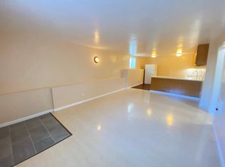 261 Lester Ave APT 5, Oakland, CA 94606