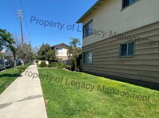 850 N Campus Ave APT B, Upland, CA 91786