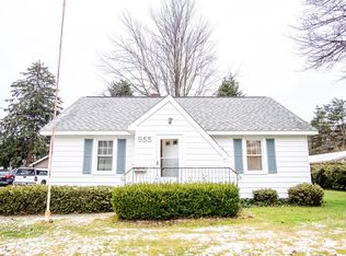 955 Hendrick Rd, Muskegon, MI 49441
