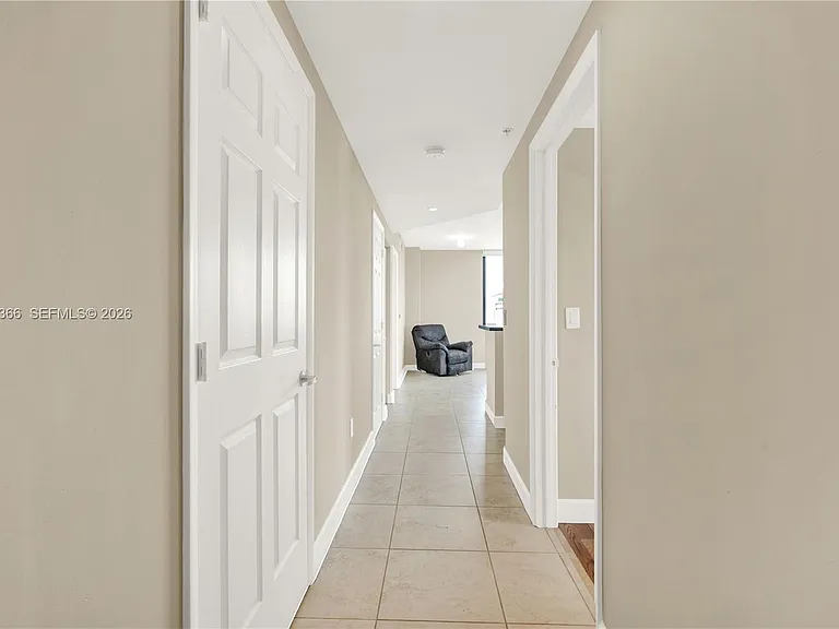 1300 Ponce De Leon Blvd #703 — Photo 21