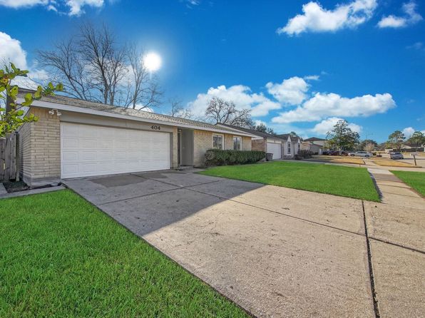 404 Brookdale Dr