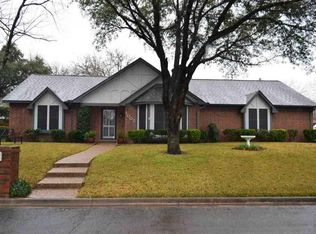 1005 Radisson Dr, Hewitt, TX 76643