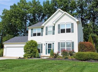 1009 Rome Beauty Dr, Amherst, OH 44001