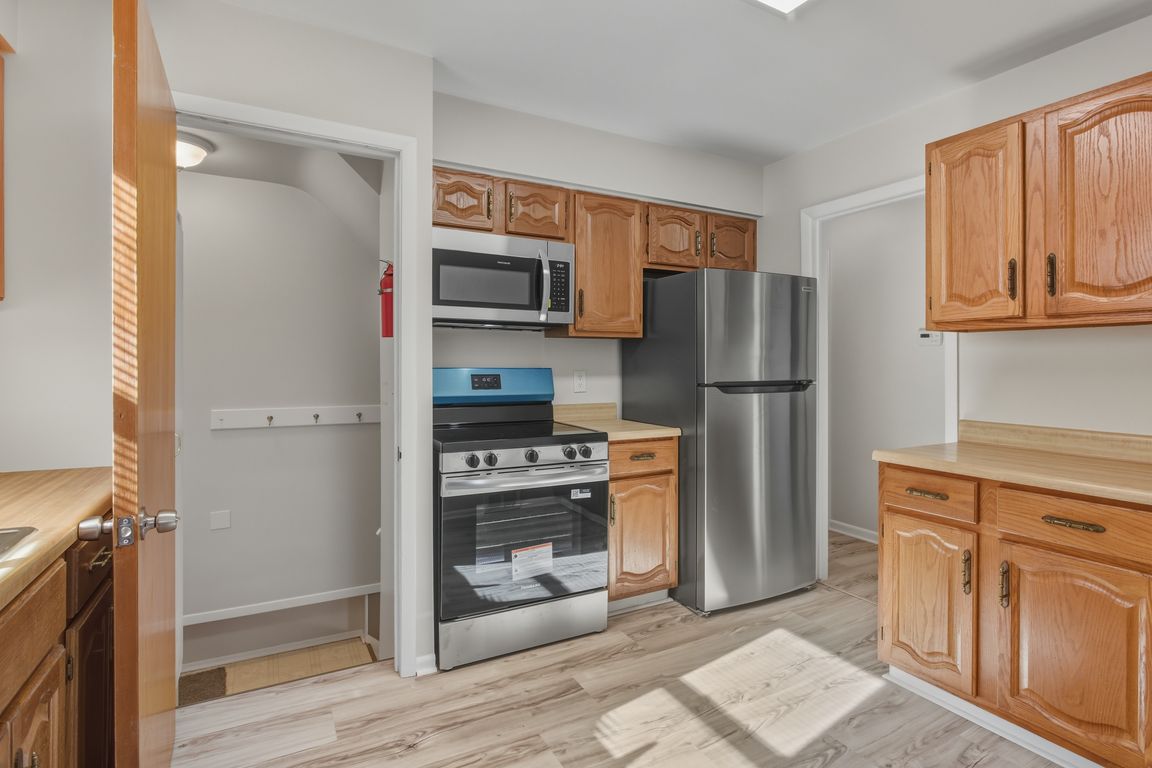 next background image