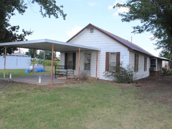 68973 2nd St, Camargo, OK 73835