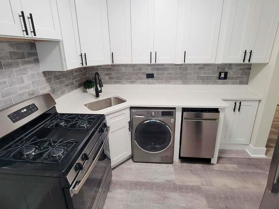1st image of 3701-09 N Hoyne Ave #2-03