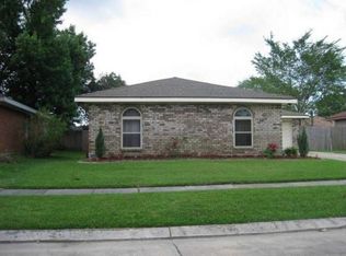 5412 Alpaca Dr, Marrero, LA 70072