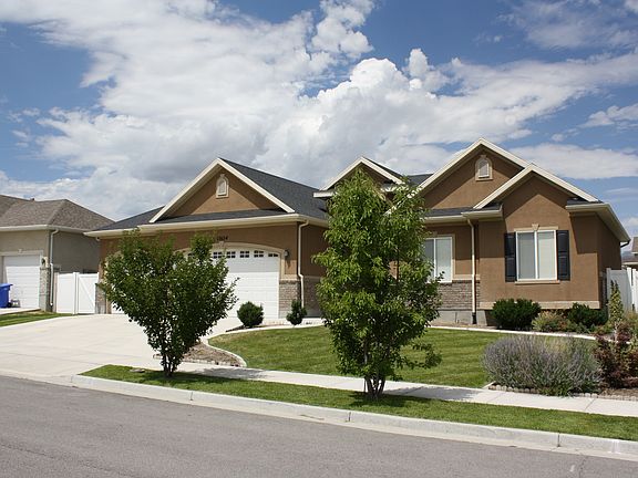 Exterior 2_03032014