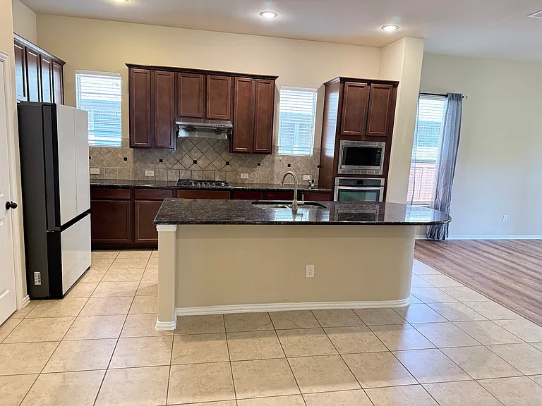 2612 Patriot Dr — Photo 10