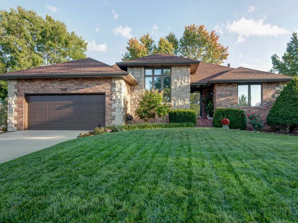 1501 E Bingham Street, Ozark, MO 65721