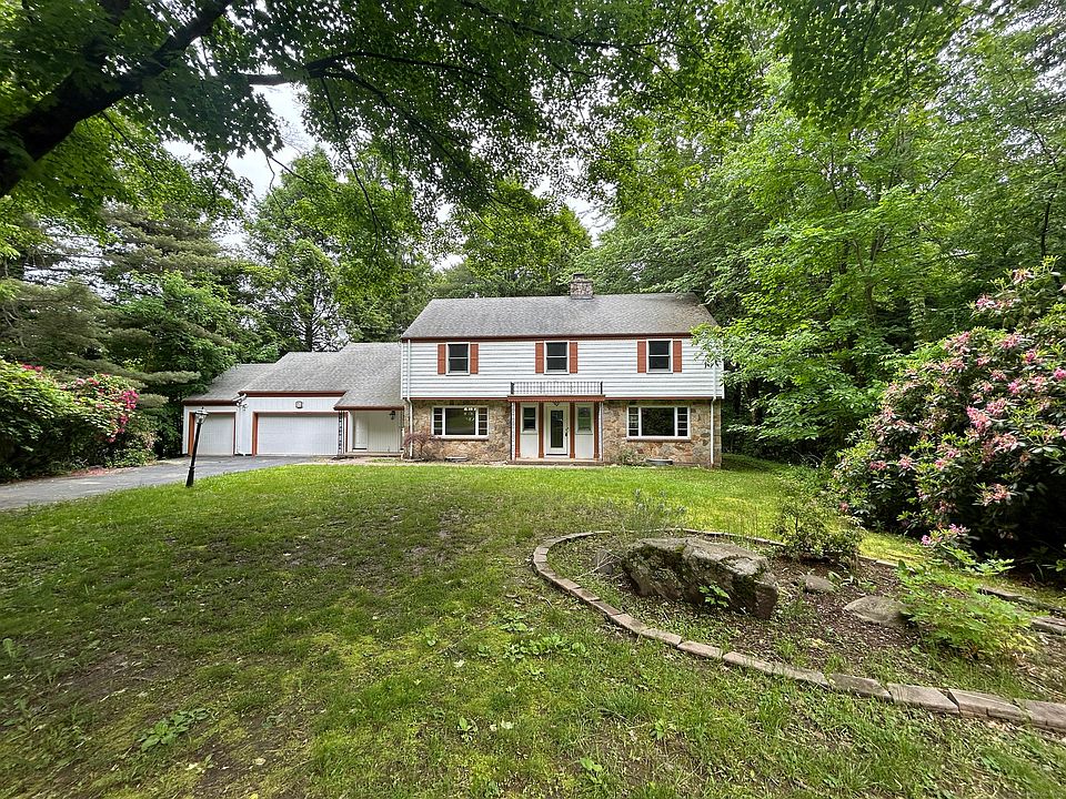 71 Beacon Hill Dr, West Hartford, CT 06117 | Zillow