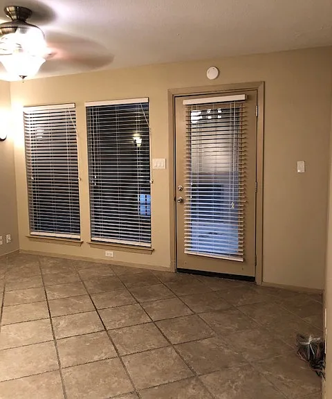 2110 Rio Grande St #204 — Photo 6
