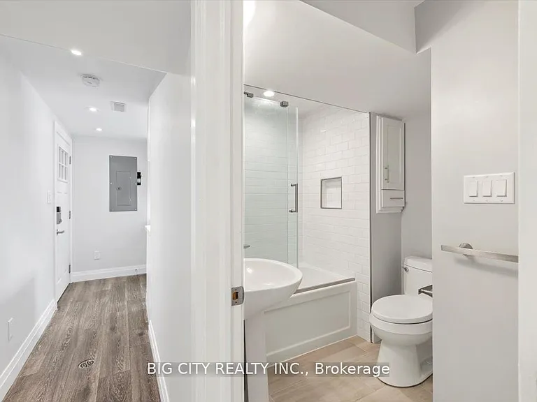 18 Wexford Blvd #2 — Photo 11