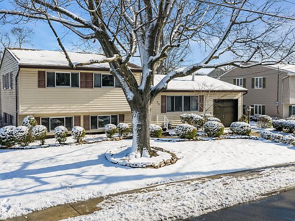 4th image of 20 Cornell Drive