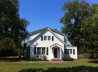 9131 Guinea Rd, Hayes, VA 23072