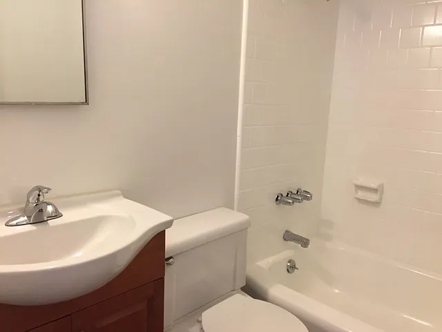 1801 Keeaumoku St — Photo 3
