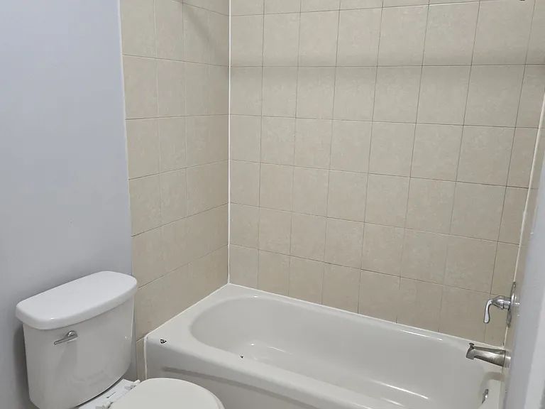 5849 Market St #1 — Photo 14