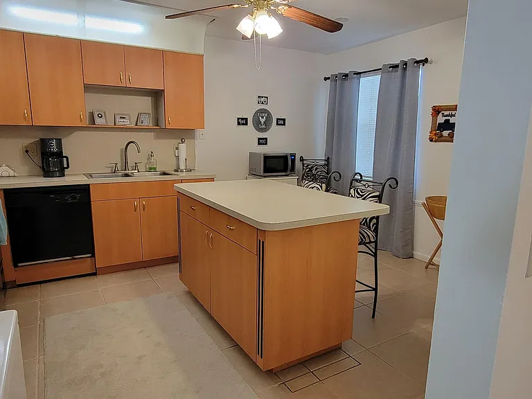 12738 Peconic Ct — Photo 7