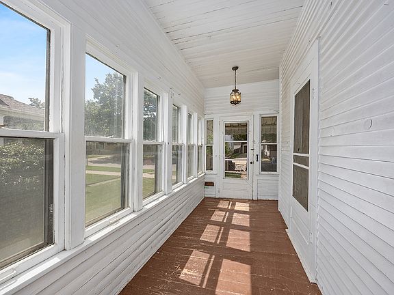 2nd image of 1014 Jennette Ave NW #1