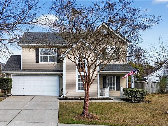 2nd image of 103 Rockdale Ln