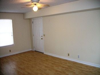 2nd image of 459 Forrest St