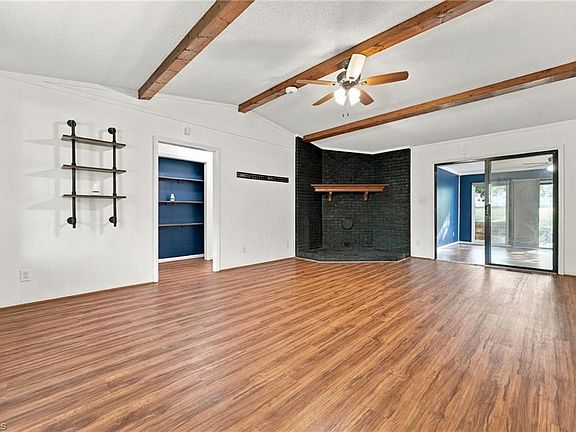 3rd image of 333 Gregg St