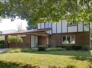 1394 Spruce Brook Rd, Kalamazoo, MI 49048