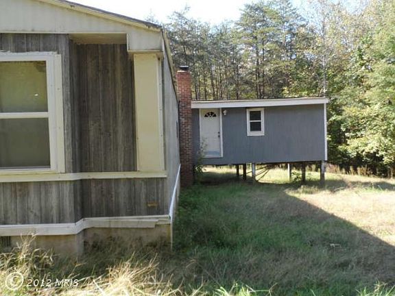 4th image of 7218 Lakewood Ln