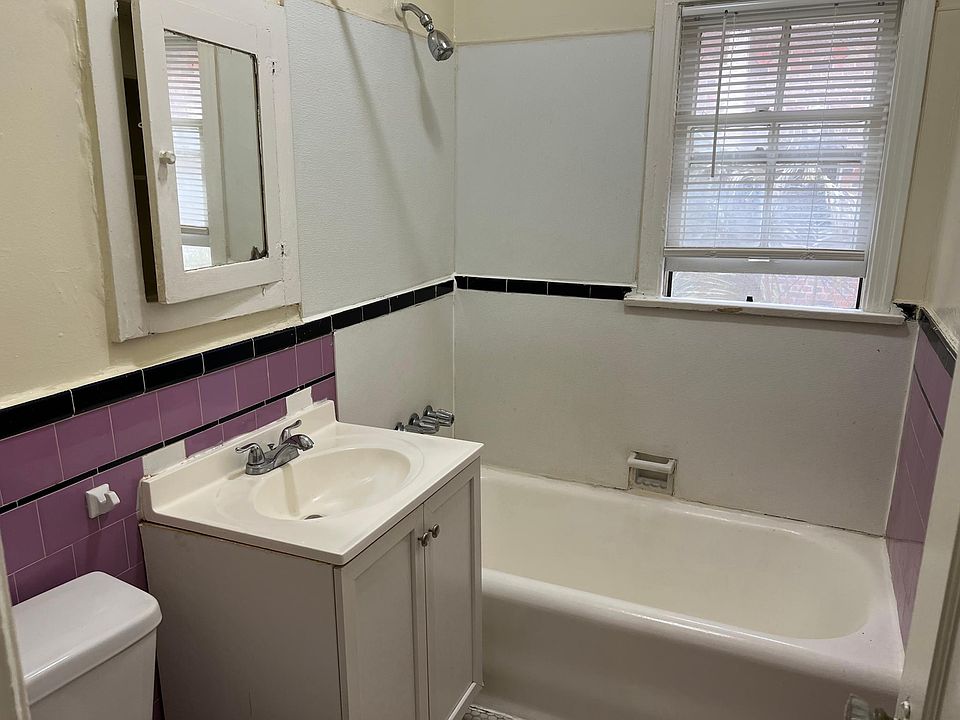 1st image of 153 N New Hampshire Ave APT 304