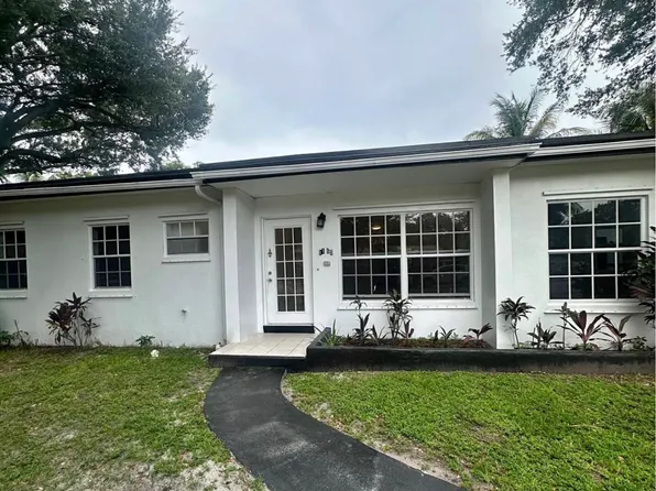 1165 NE 130th St #1165, Miami, FL 33161