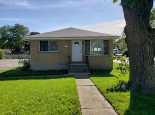 317 S Addison Rd, Addison, IL 60101