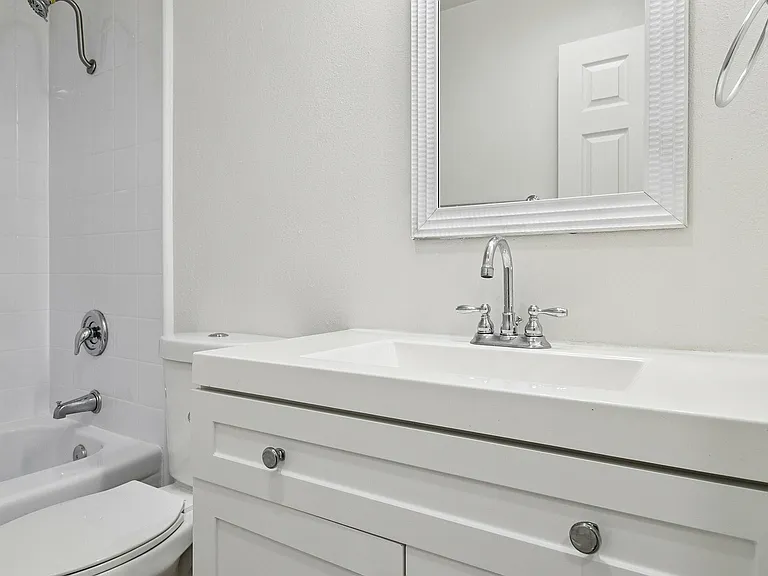 1x1 Bathroom