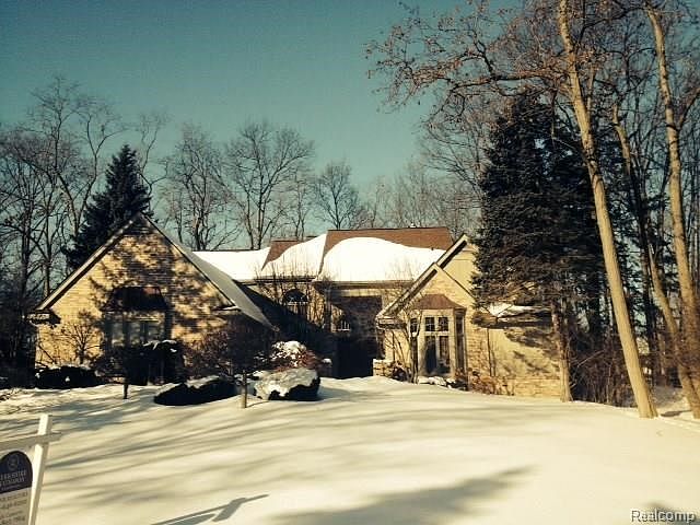 Welcome to 2626 Norwood Rd