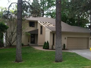 1204 E Woodglen Ct, Spokane, WA 99208