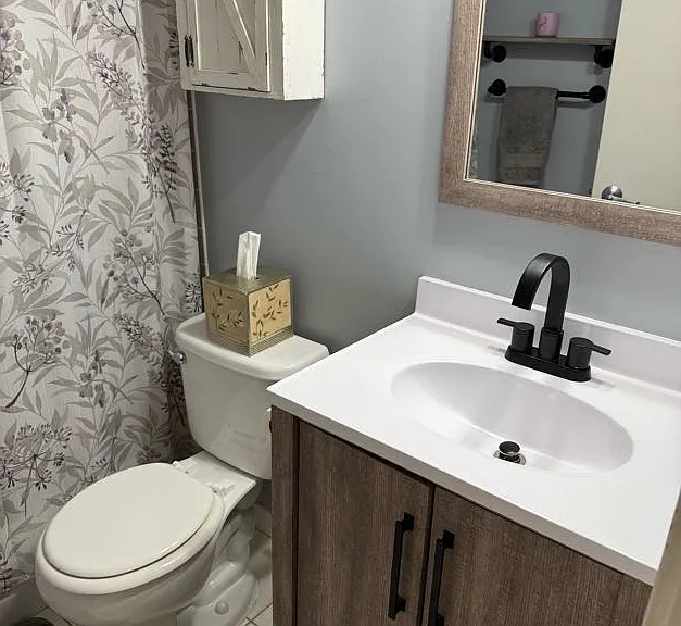 52 Groveland Ter #407 — Photo 8