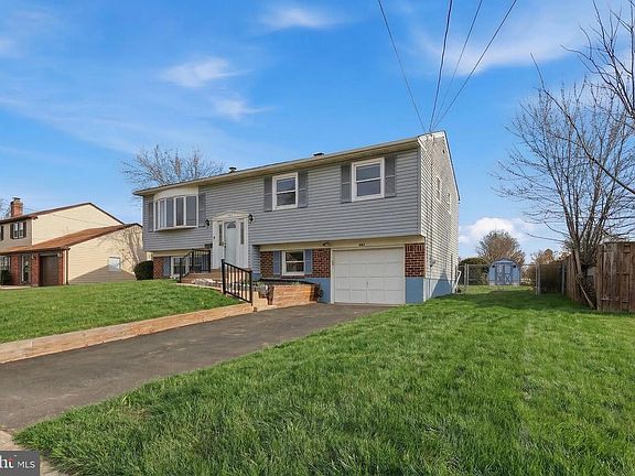 4th image of 403 Byron Rd