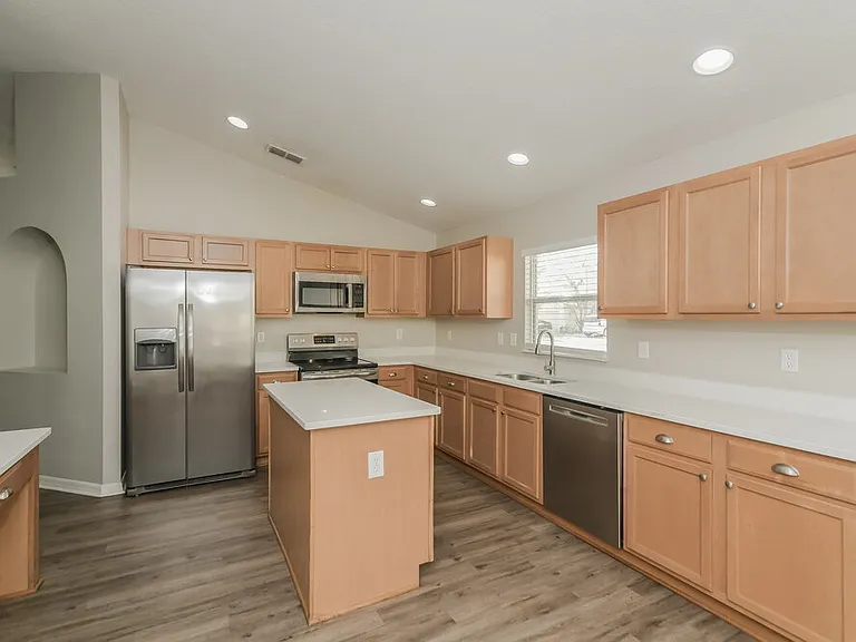 2213 Merry Rd — Photo 8