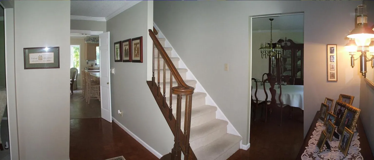715 Venetian Way photo 1